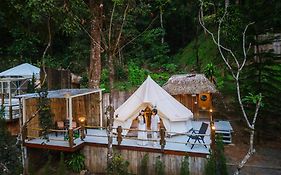เดอะริเวอร์ แม่กำปอง The River Maekampong Chiang Mai